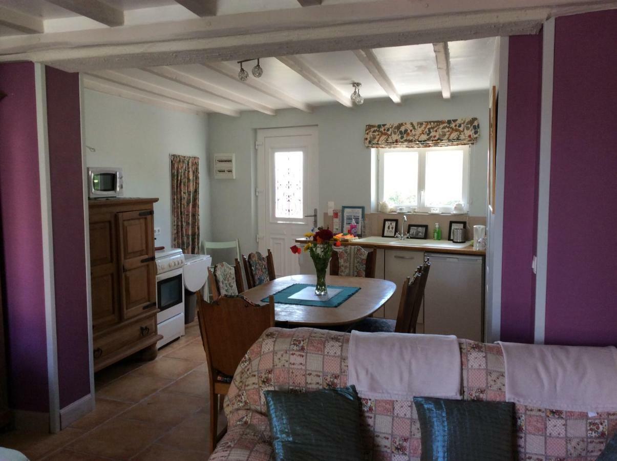 Papillon Villa Esves-le-Moutier Exterior foto
